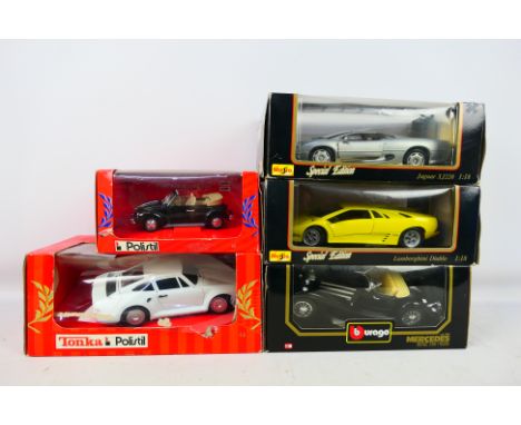 Tonka - Maisto - Bburago - Five boxed diecast model cars predominately 1:18 scale. Lot includes Tonka / Polistil Porsche 959;