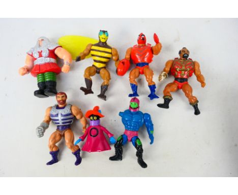 Mattel - 7 unboxed Master of the Universe action figure to include Ram Man, Trap Jaw; missing arm), (wave 2 1982) and Buzz-Of