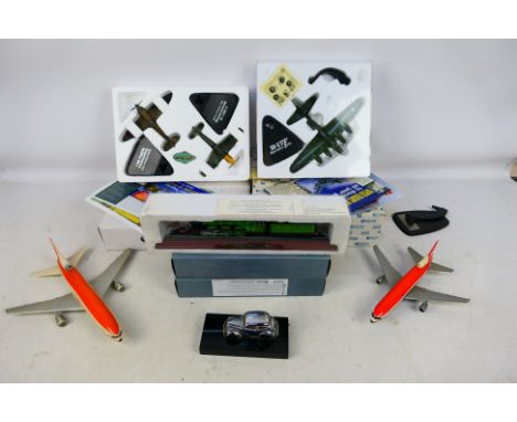 Atlas Editions - An assortment of model planes, boats and trains to include Battle of Britain set containing Supermarine Spit