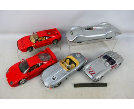 Revell - Maisto - Bburago - A group of unboxed cars in 1:18 scale, Ferrari F40, Jaguar E Type, Mercedes 300 SLR, Ferrari 288G