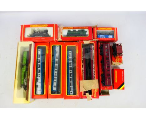 Hornby - Tri-ang - Two boxed Hornby OO gauge steam locomotives with a small group off OO gauge freight and passenger rolling 