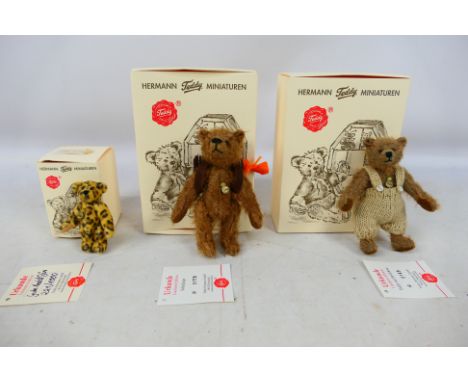 Hermann Bears -- Three boxed miniature bears from Hermann Bears. Lot consists of  Good Night Bear 6cms (221 of 1000);Schoolbo