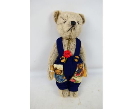 Hermann Bears - An unboxed Limited Edition Hermann Bears 'Ludwig' teddy bear with growler. The mohair jointed bear, stands ap