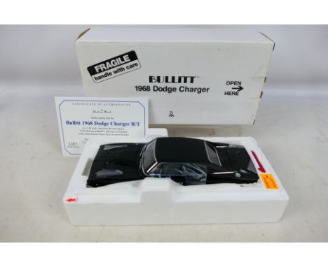 Danbury Mint - A boxed 1/24 scale diecast vehicle Bullitt 1968 Dodge Charger with original polystyrene inner. Item appears to