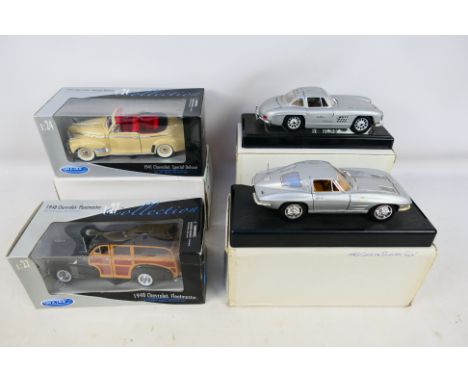 Welly - Gerneral Motors - 4 boxed diecast vehicles in 1/24 and 1/27 scales to include #22411W 1941 Chevrolet Special Deluxe, 