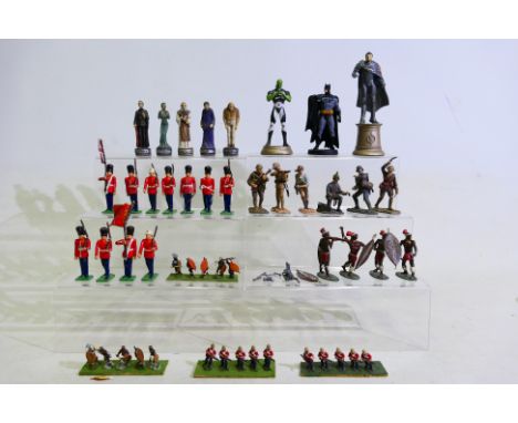 Britains - Del Prado - Others - A collection of loose predominately metal soldiers mainly 54mm. Lot includes Del Prado Captai