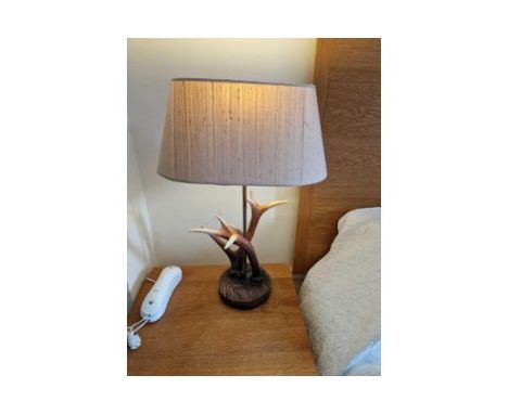 David Hunt Antler Ant4129 Table Lamp A Delicate, Hand Painted Antler Table Lamp, Featuring Highland Rustic Colourings With Na