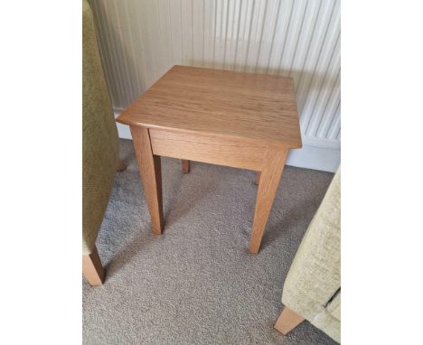 Light Oak Side Table The Timeless Design Emphasises The Natural Grain Of Wood, Along With Tapered Legs And Bevel Detailing 40