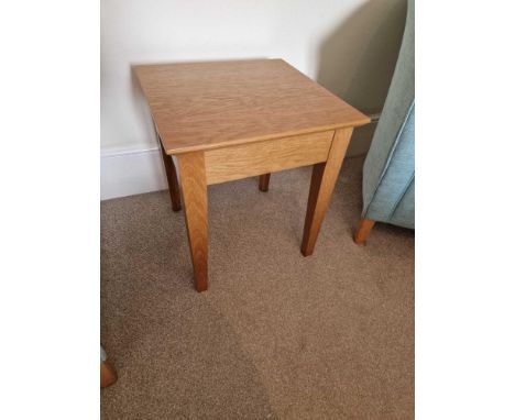 Light Oak Side Table The Timeless Design Emphasises The Natural Grain Of Wood, Along With Tapered Legs And Bevel Detailing 40