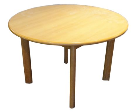 LIGHT OAK CIRCULAR DINING TABLE
standing on shaped supports, 117cm diameter 