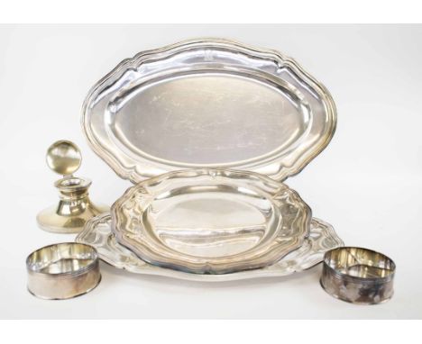 A SILVER CAPSTAN INKWELL, Birmingham 1914; two oval platters, one 800 standard and a circular 800 serving dish, with two silv