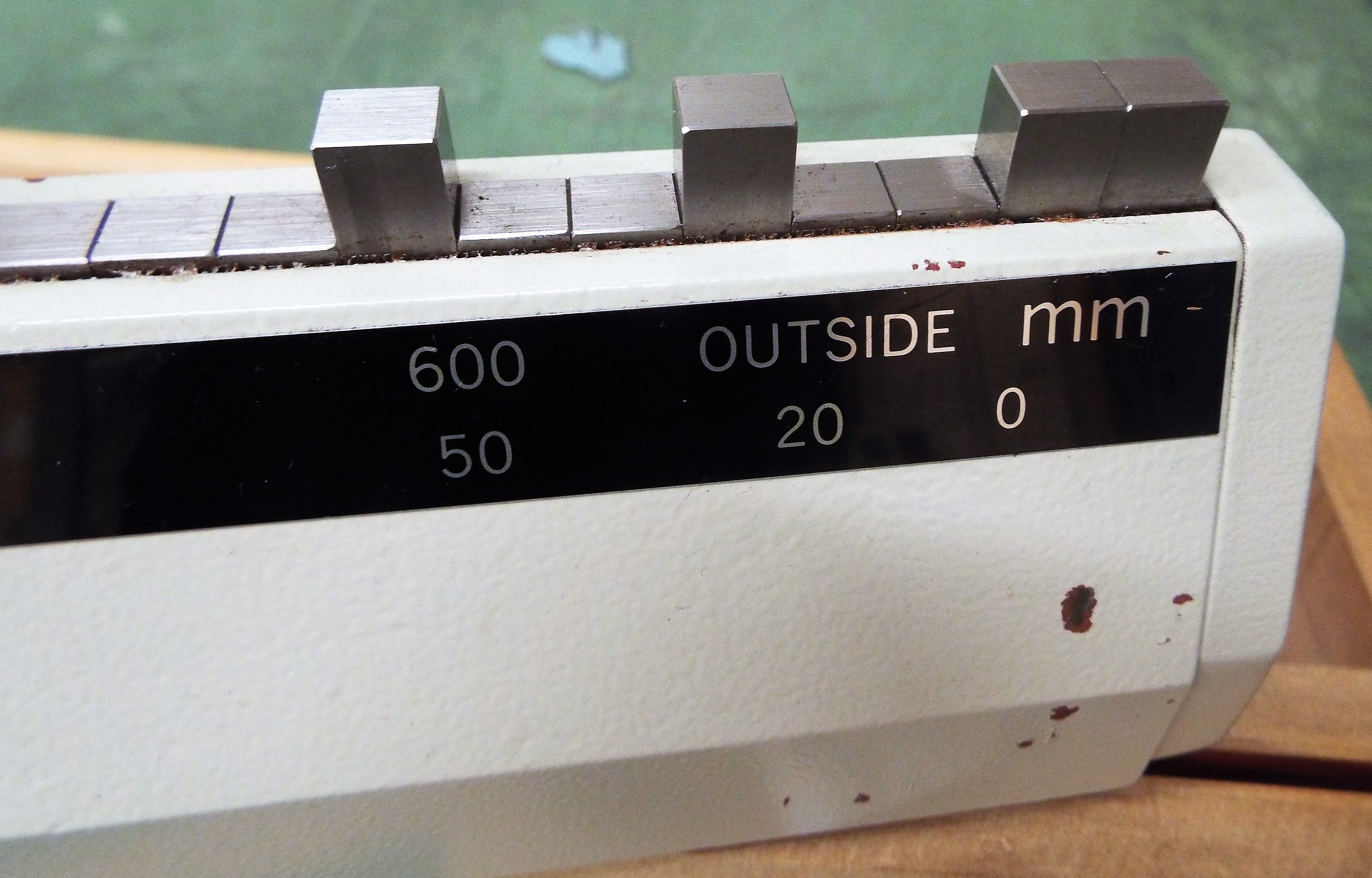 Used caliper checker OEM Mitutoyo. Serial Number 010269. Code No