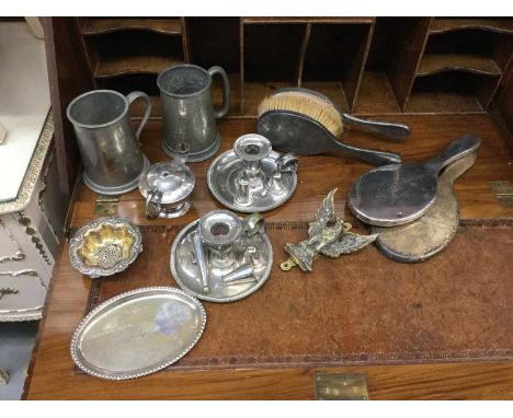 Silver dressing table pieces, silver table lighter in the form of a lamp and assorted metalware