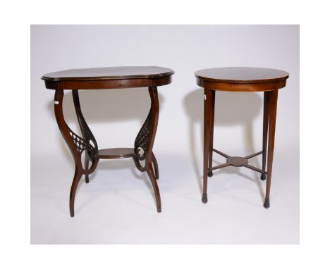 Mahogany window table, circular top with broad cross-banding, square tapering legs, joined by a shelf, diameter 50cm, height 