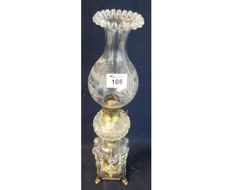 Brass single burner oil lamp with cut glass reservoir and brass classical design base decorated with lustres and spangles, et