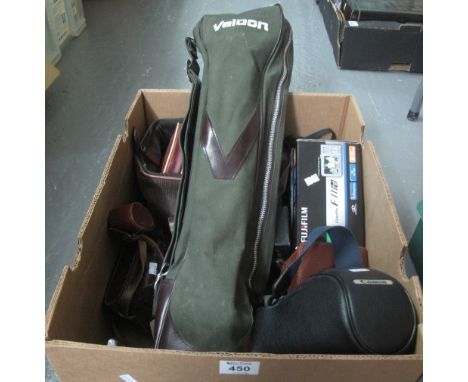 Box of assorted cameras and equipment, some vintage to include; Kodak Brownie 127 camera, Corona boxed camera, tripod, lenses