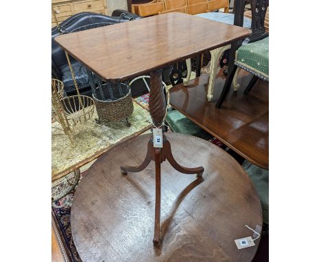 A Regency mahogany metamorphic tripod wine table / fire screen, width 45cm, depth 33cm, lowest height 75cm