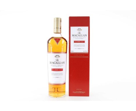 MACALLAN CLASSIC CUT 2022 RELEASE SPEYSIDE SINGLE MALT  52.5% ABV / 70cl  There are few distilleries in the world quite so re