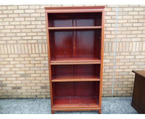 A good reproduction open five shelf bookcase with Oriental decoration, 183 cm x 90 cm x 35 cm - Est £60 - £80 