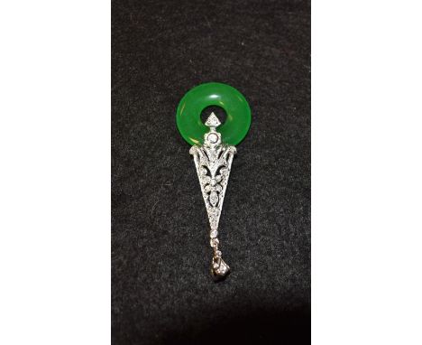 A sterling silver Art Deco style pendant