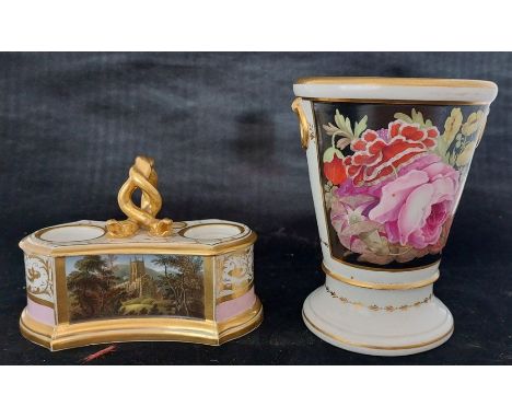 A Barr period Worcester hand decorated with flowers&nbsp;vase standing 16cm tall in good condition dating from C1792-1804 ,wi