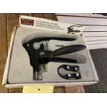 OGGI ouvre bouteille