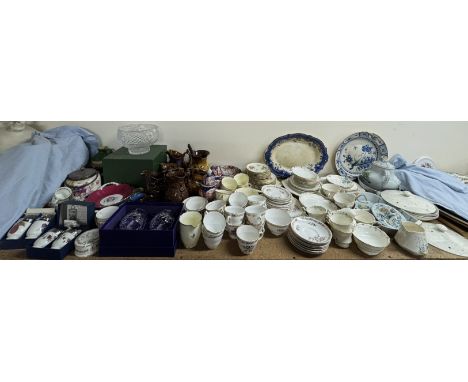 Royal Worcester Egg Coddlers together with Edinburgh crystal brandy glasses, a Tyrone crystal bowl, copper lustre jugs, a Roy