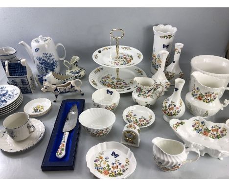 Collection of China to include Ainsley Cottage Garden, Royal Worcester, Vilroy &amp; Bosch etc