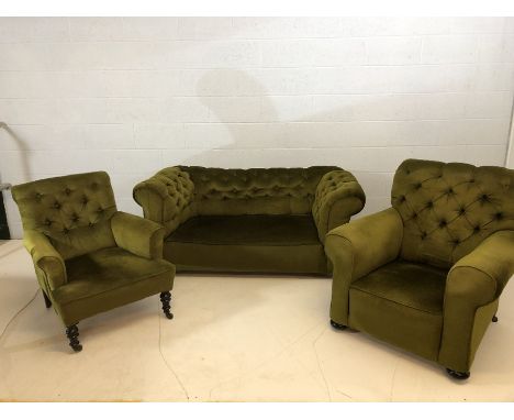 Victorian Three piece suite comprising drop end two seater sofa and two armchairs in in Green 