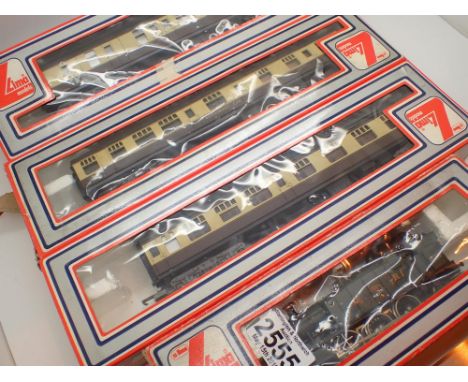 Lima OO Gauge GWR Steam Tank Loco &amp; 3x Passenger Coaches All Boxed