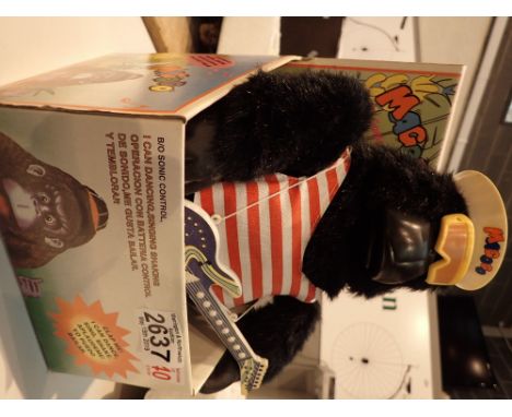 Childs vintage musical Magogo gorilla