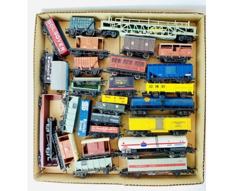 31x OO Gauge Freight Wagons Including Hornby / Lima / Triang etc All Unboxed