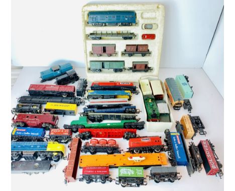 Lima Hornby OO / HO Large Lot of Assorted Trains / Rolling Stock - See Pictures