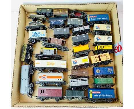 33x OO Gauge Freight Wagons Including Hornby / Triang / Lima etc All Unboxed