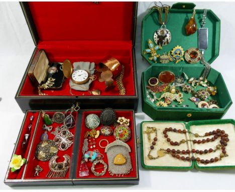 A quantity of Victorian and later costume jewellery including two heart-shaped lockets, a gold plated ornate watch chain, pas