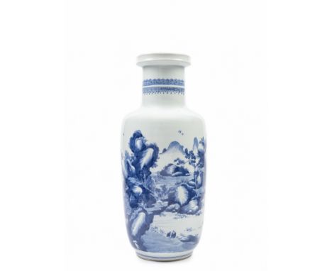 h cm 45,1It is beautifully painted in underglaze blue across the entire body with a continuous scene depicting a mountainous 