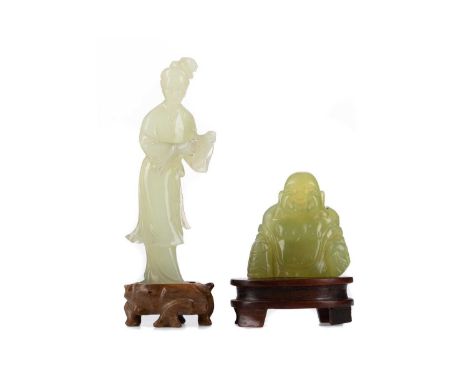CHINESE SOAPSTONE BRUSH WASHER,carved with finger citron, 19cm wide, along with a gourd snuff bottle, a ceramic snuff bottle,