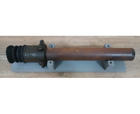 A Canadian WWII gun sight telescope, length 45cm.