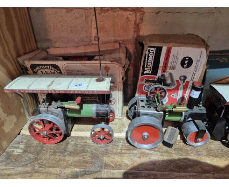 Two Mamod live steam engines comprising of a steam roller S.R.1 and a traction engine T.E.1a, both with original boxes.