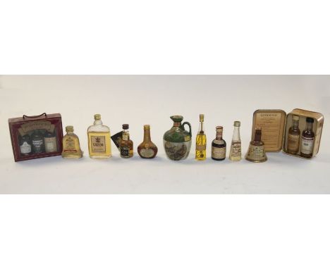 A large collection of miniatures, whiskey, brandy, spirits etc (1 box)