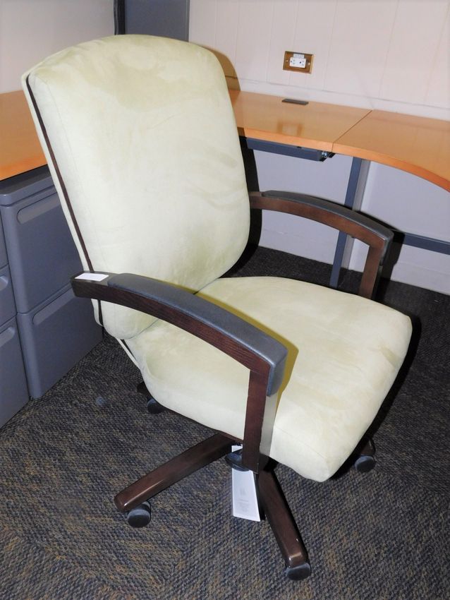 KIMBALL NATIONAL ELOQUENCE HIGH BACK EXECUTIVE CHAIR, ULTRA SUEDE