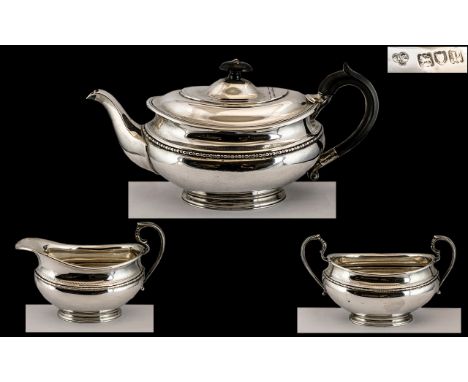 Goldsmiths and Silversmiths Co of London - Superb Quality 3 Piece Sterling Silver Tea Service, Excellent Proportions and High