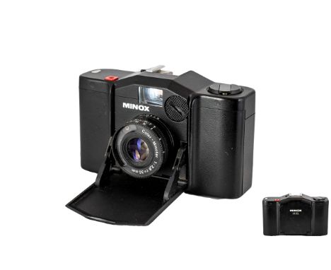 Minox 35EL Fully Functioning Compact Pocket Camera ( black colour way ) All Aspects of Condition Is Excellent. 