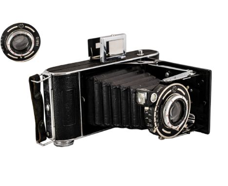 Ensign 320 Selfix 820 1950's Folding Camera, Made In Great Britian. F45, Vario - Ensign No 142194 100mm Lens. Excellent Condi