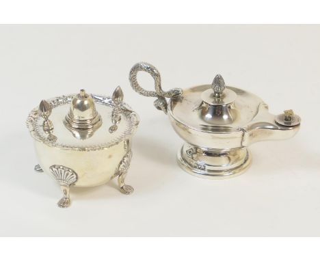 Late Victorian silver table lighter by Deakin &amp; Francis, Birmingham 1896, circular form with two detachable lighters and 