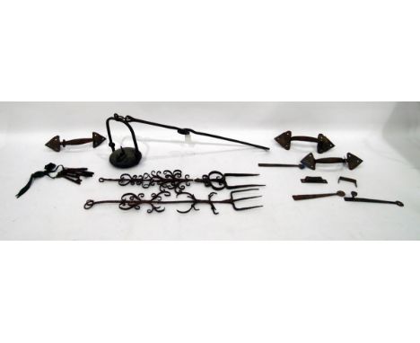 Assortment of 19th century metalware&nbsp;including door latch, handles, keys, hanging lamp and two toasting forks&nbsp;