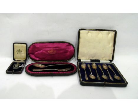 Silver watch fob&nbsp;(boxed), silver spoon and fork presentation set, London 1902&nbsp;(boxed) and a set of six Old English 