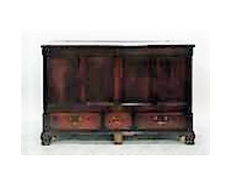 Late18th/early 19th century oak mule chest with four panelled front flanked by reeded quadrant pilasters over an arrangement 