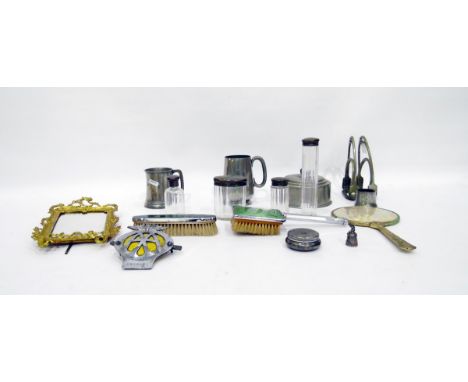 Four silver-topped trinket jars, two pairs of stirrups, two pewter tankards, a beaten pewter bowl and salt,&nbsp;clothes brus