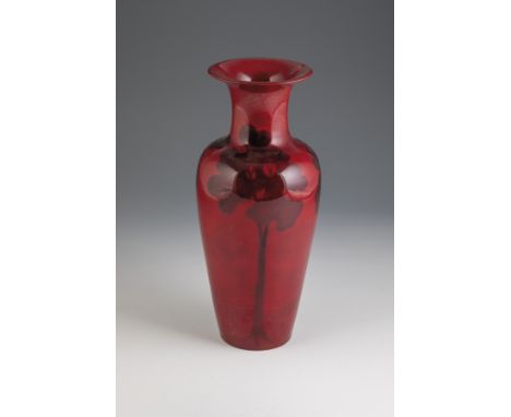 Balustervase mit Bäumen Vilmòs Zsolnay, Pécs, um 1910/15 Porzellan - Fayence mit Eosin. Emailbemalung. Restauriert. Unterseit